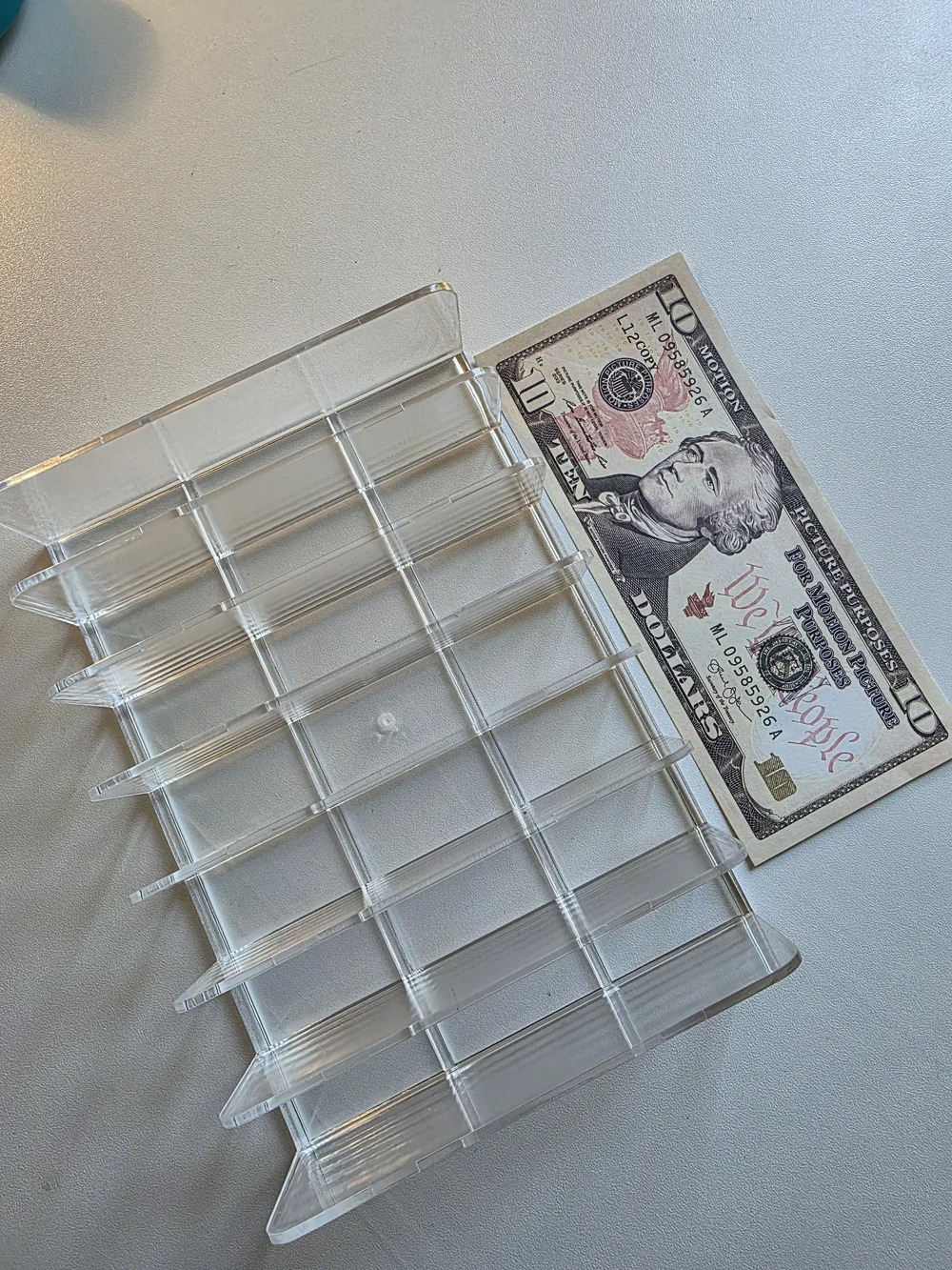 Clear Acrylic Cash Tray - 7 Slots